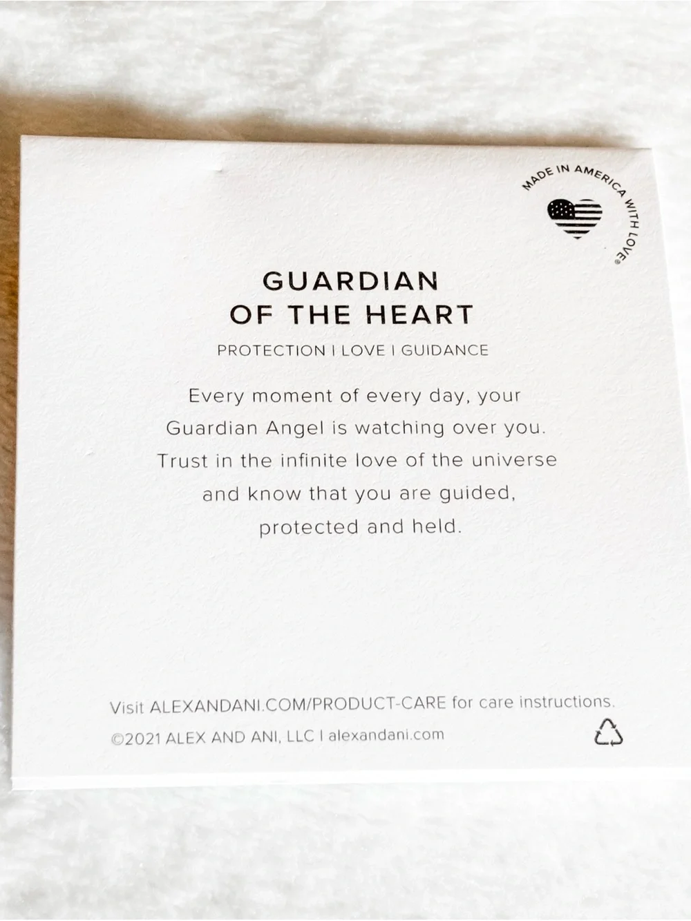 NWT! Guardian Of The Heart Pearl Charm Bangle Bracelet - Silver